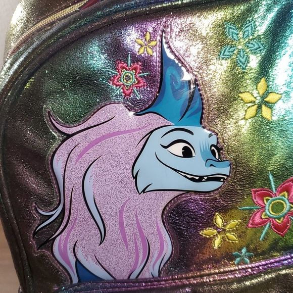 Disney‎ Store Raya and The Last Dragon Iridescent/Holographic Backpack - Picture 6 of 9